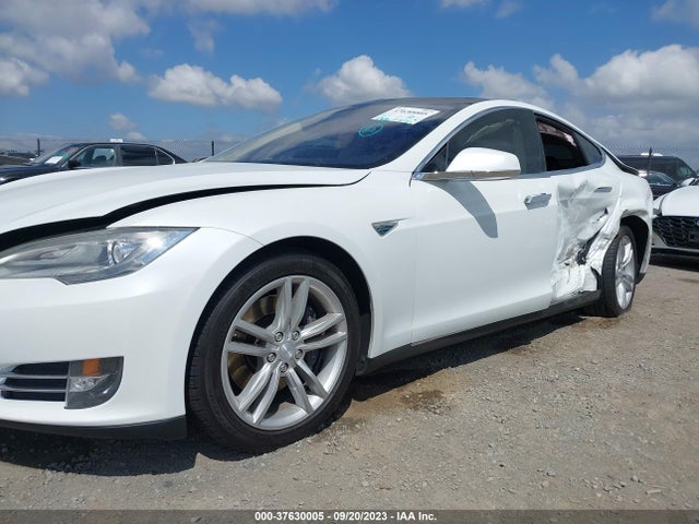 2013 TESLA MODEL S VIN: 5YJSA1CG6DFP19622