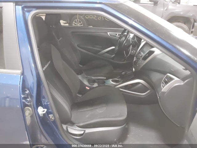 2017 HYUNDAI VELOSTER VIN: KMHTC6AD2HU304942
