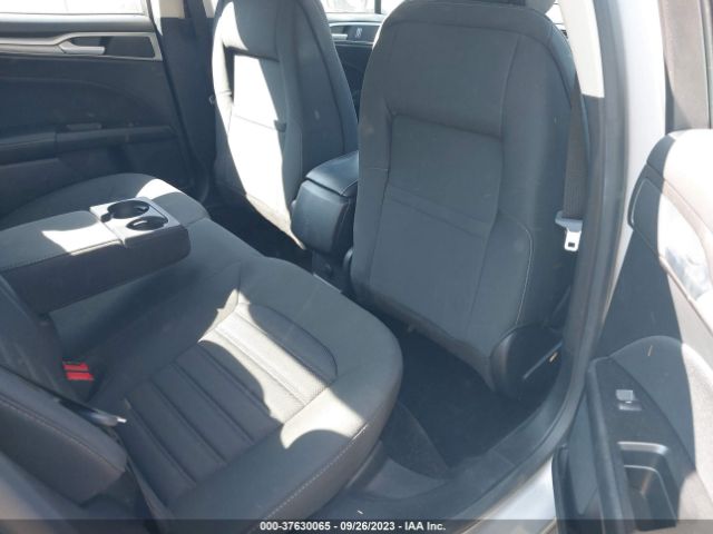 3FA6P0H75HR393275 Ford FUSION SE