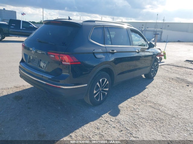 3VVRB7AX4PM009735 Volkswagen TIGUAN S