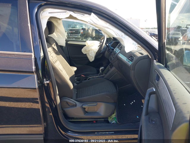 3VVRB7AX4PM009735 Volkswagen TIGUAN S
