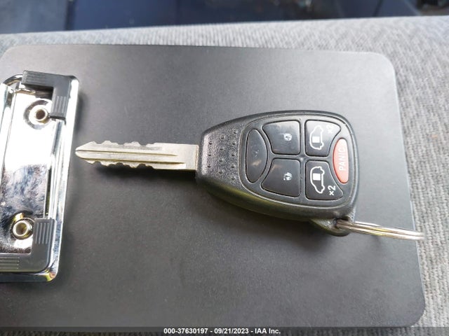 2006 DODGE CARAVAN SXT VIN: 1D4GP45R56B587708