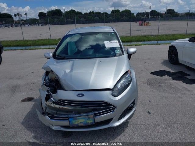 Ford FIESTA SE 2019 3FADP4EJ6KM115360 Image 12