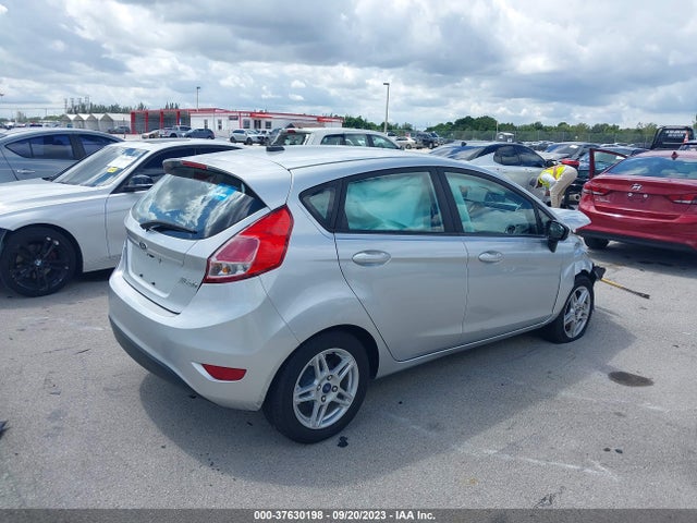 Ford FIESTA SE 2019 3FADP4EJ6KM115360 Image 4
