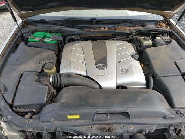 2004 LEXUS LS 430 VIN: JTHBN36F640158628
