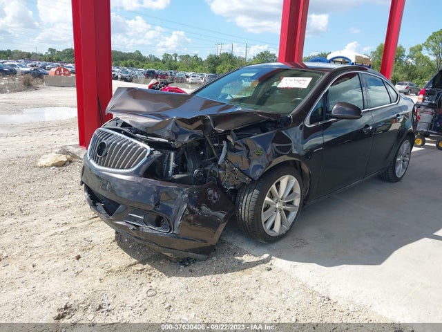 1G4PS5SKXE4177896 Buick Verano Leather Group
