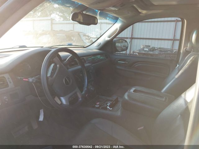 2011 GMC YUKON XL 1GKS2MEF6BR351487 Photo 4