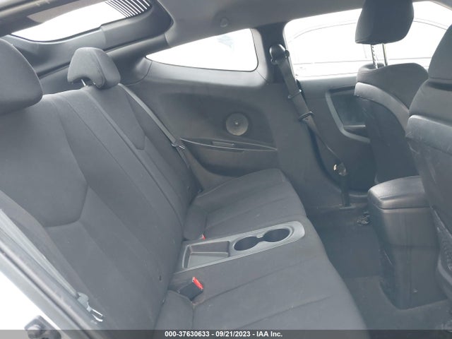 Hyundai Veloster Base W/black 2014 KMHTC6AD5EU216107 Image 8