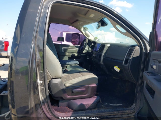 2018 Ram 3500 LCF, VIN: 3C63RRAL5JG124463