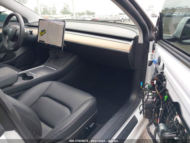 Tesla Model 3 Long Range 2021 5YJ3E1EB9MF003114 Image 5
