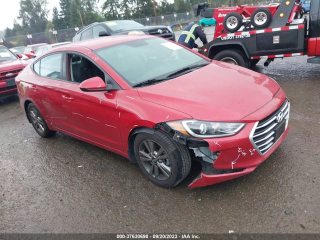 2018 5NPD84LF3JH260429 main image