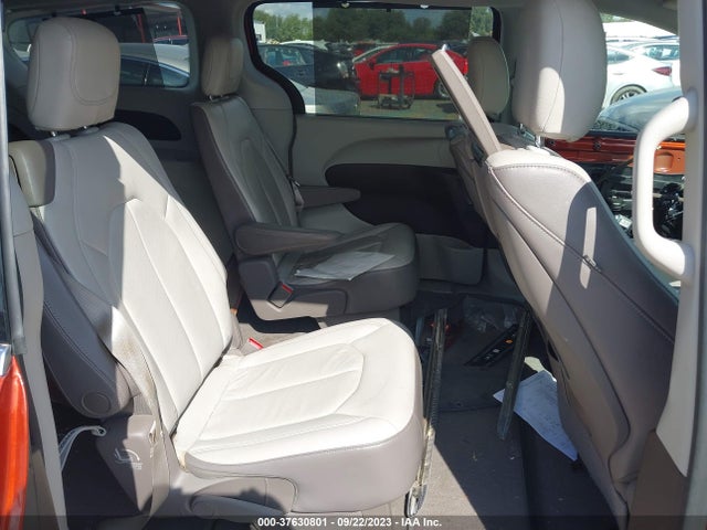 2C4RC1EG1JR275376 Chrysler Pacifica Touring L Plus