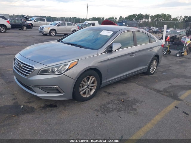 2015 HYUNDAI SONATA 2.4L SE VIN: 5NPE24AF8FH102779