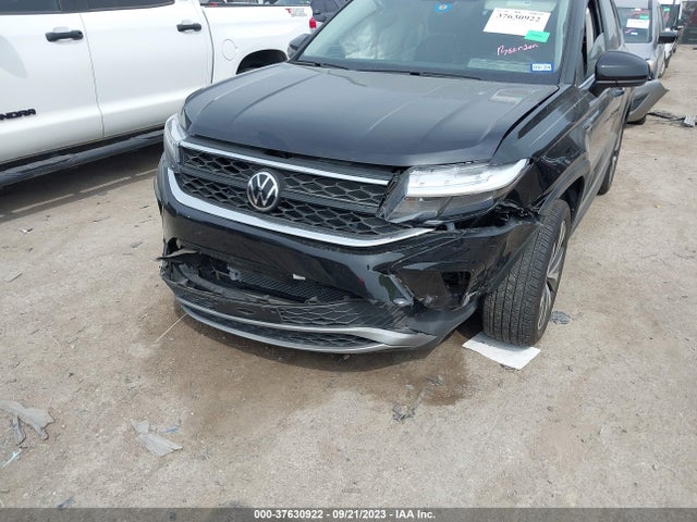 3VVLX7B28NM070268 Volkswagen TAOS SE