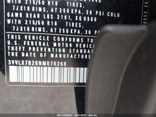 3VVLX7B28NM070268 Volkswagen TAOS SE