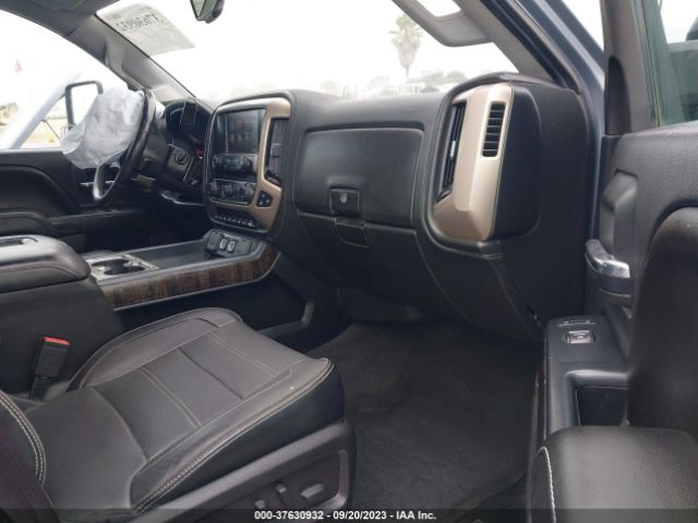 1GT12UE85GF183990 GMC Sierra 2500hd Denali