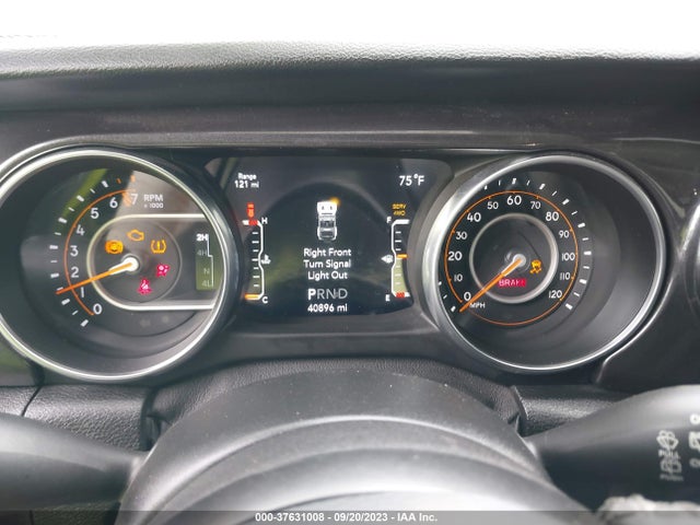 1C4HJXDG7MW576798 Jeep Wrangler Unlimited Sport Altitude
