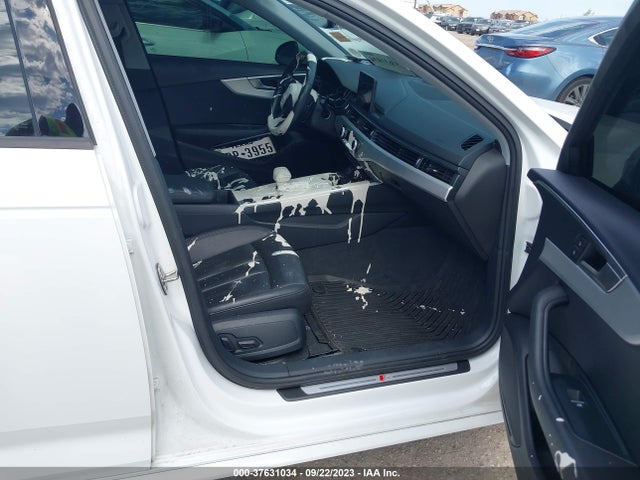 WAUKMAF47JA061304 Audi A4 Premium/tech Premium