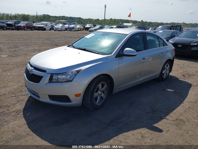 Chevrolet Cruze 1lt 2014 1G1PC5SB9E7355953 Image 2