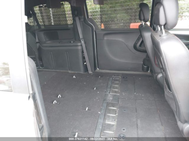 2C4RDGEG5HR749243 Dodge Grand Caravan Gt