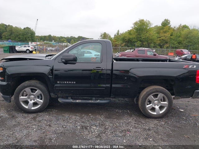 Chevrolet Silverado 1500 Lt 2018 1GCNKREC0JZ365069 Image 14
