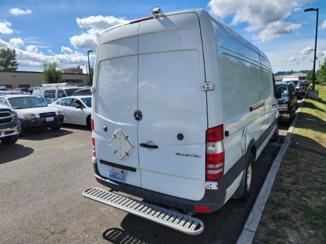WD3PE8DE2E5898674 Mercedes-Benz SPRINTER CARGO VANS
