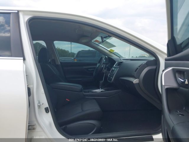 1N4AL3AP0HC214995 Nissan Altima 2.5 Sr