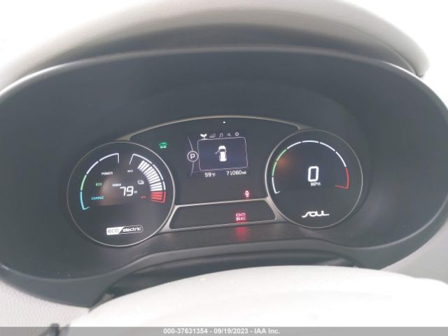 KNDJX3AE2G7005228 KIA Soul Ev +