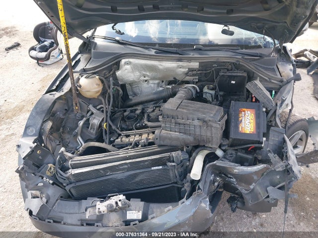 WVGAV3AX5EW101361 Volkswagen Tiguan R-line