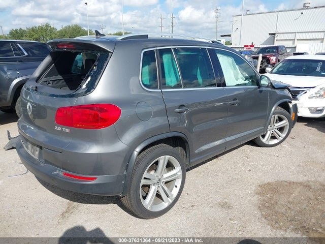 WVGAV3AX5EW101361 Volkswagen Tiguan R-line