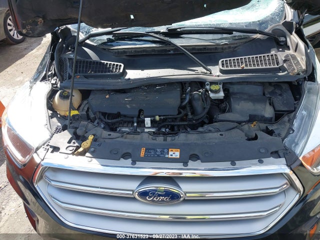 2017 FORD ESCAPE SE VIN: 1FMCU9GD2HUE15402