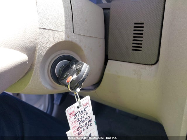 2010 FORD ESCAPE HYBRID VIN: 1FMCU5K36AKC15650