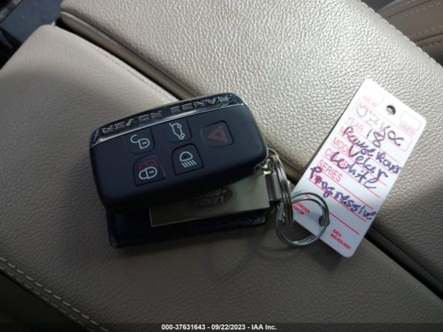 2018 LAND ROVER RANGE ROVER VELAR SALYB2RN4JA769998 Photo 10