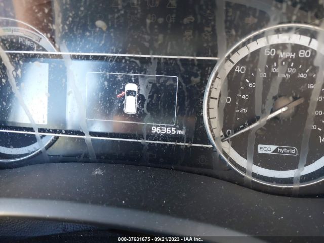 KNDCB3LC4K5242598 KIA NIRO LX