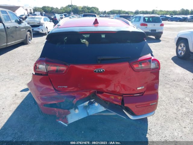 KNDCB3LC4K5242598 KIA NIRO LX