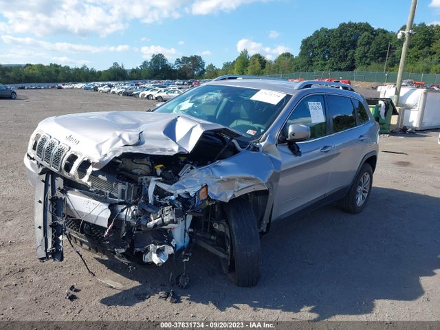 1C4PJMMX5MD218850 Jeep Cherokee Latitude Lux