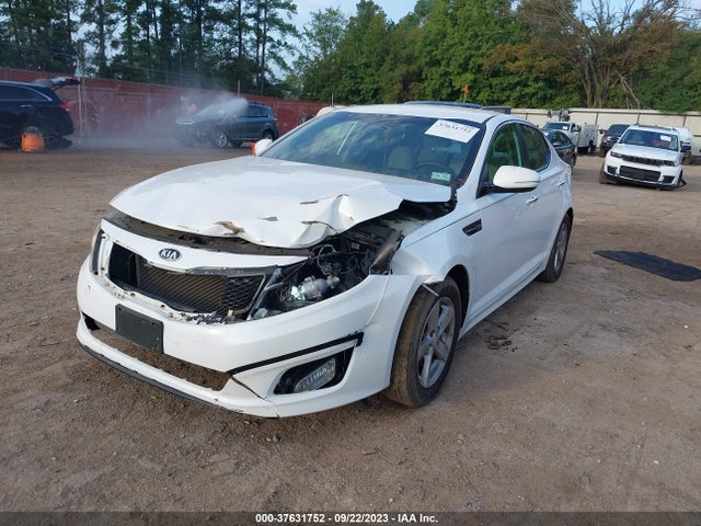 KIA Optima Lx 2015 KNAGM4A74F5562661 Image 2