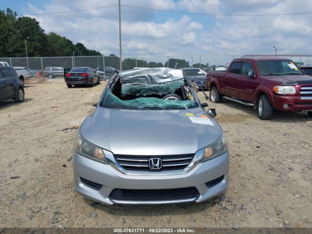 1HGCR2F37FA017656 Honda Accord Sedan Lx