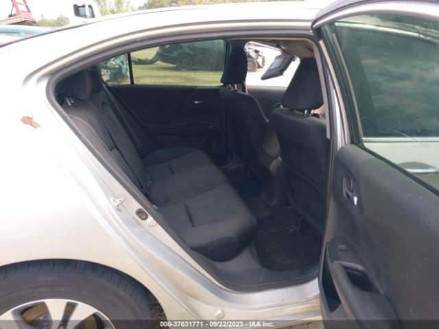1HGCR2F37FA017656 Honda Accord Sedan Lx