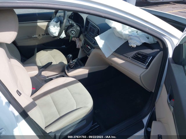 Hyundai ELANTRA SE 2017 5NPD74LF7HH110269 Image 5