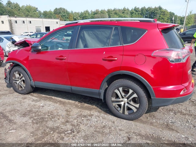 Toyota RAV4 LE 2016 JTMBFREV0GJ068805 Image 14