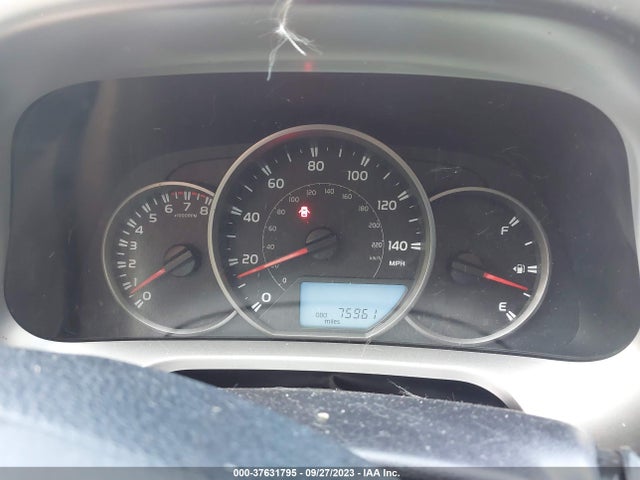 Toyota RAV4 LE 2016 JTMBFREV0GJ068805 Image 15