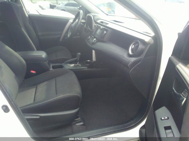 Toyota Rav4 Xle/adventure 2018 JTMWFREV7JJ724703 Image 5
