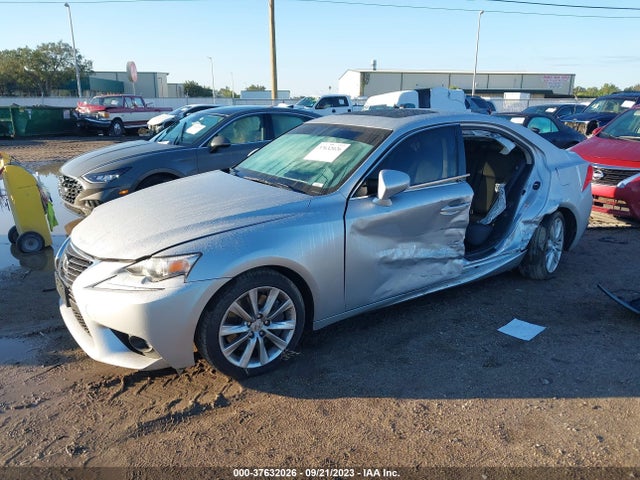JTHBA1D29G5010349 Lexus IS 200T