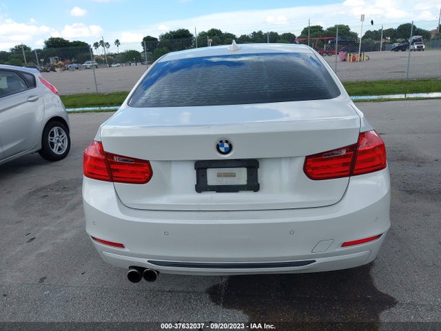 BMW 328I 2014 WBA3A5G5XENP32409 Image 16