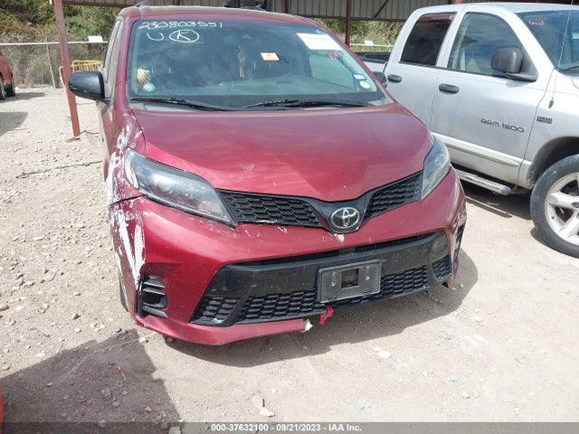 Toyota SIENNA SE 2020 5TDEZ3DC2LS230951 Image 13