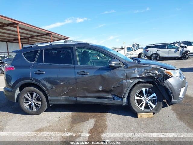 2016 TOYOTA RAV4 XLE VIN: JTMWFREV6GJ090244