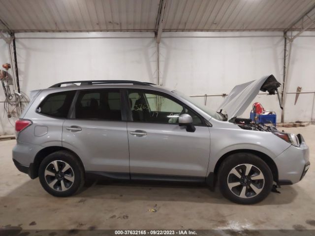 JF2SJAEC3HH536048 Subaru Forester Premium
