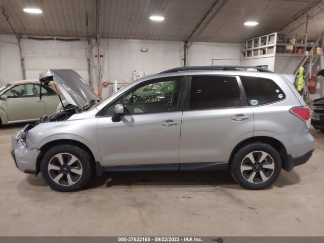 JF2SJAEC3HH536048 Subaru Forester Premium