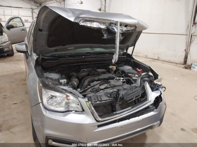 JF2SJAEC3HH536048 Subaru Forester Premium